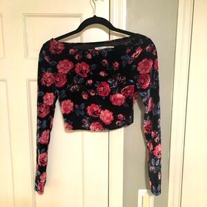 Velvet rose crop top